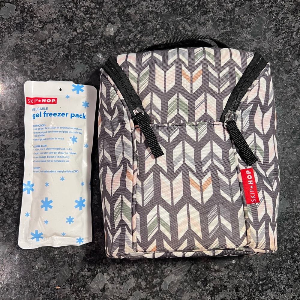Skip Hop Grab and Go Double Bottle Bag